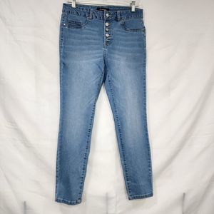 Women's Jeans Size 8  Skinny Denim Pants